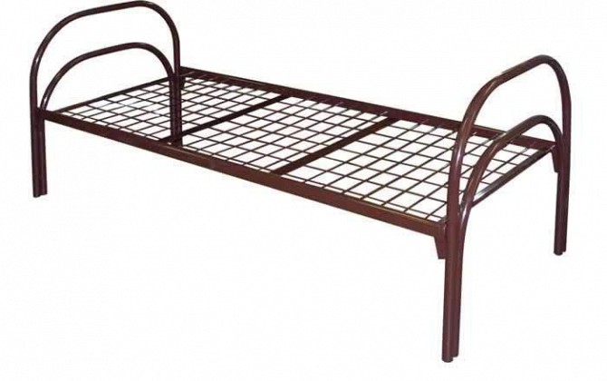 Кровати с металлической сеткой и спинками из ДСП Верхняя Пышма - изображение 1