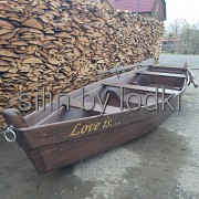 Лодка деревянная "Love is..." Ревда